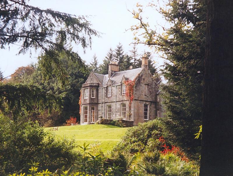 ARDANAISEIG HOUSE