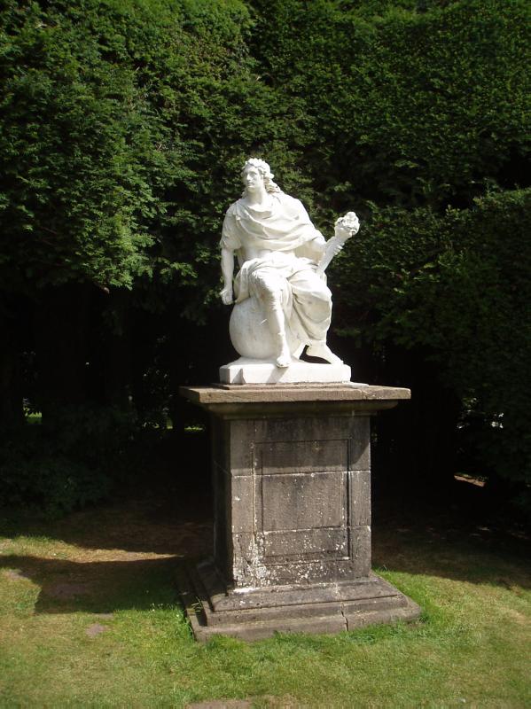 DRUMMOND CASTLE