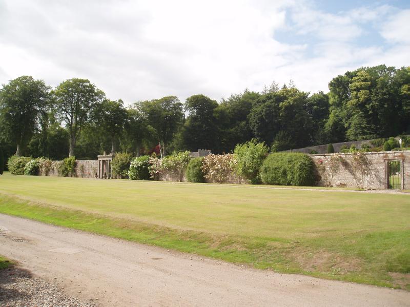GUTHRIE CASTLE