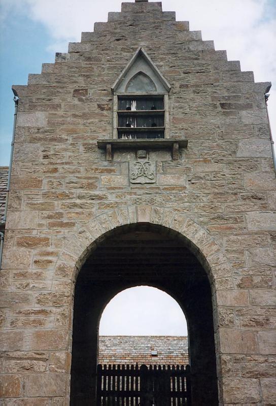 TONGUE HOUSE