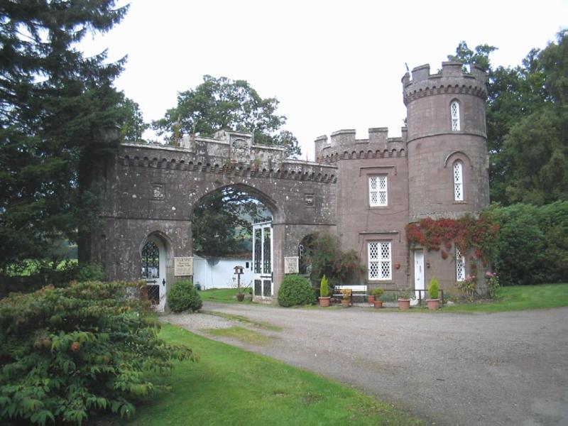 MONZIE CASTLE