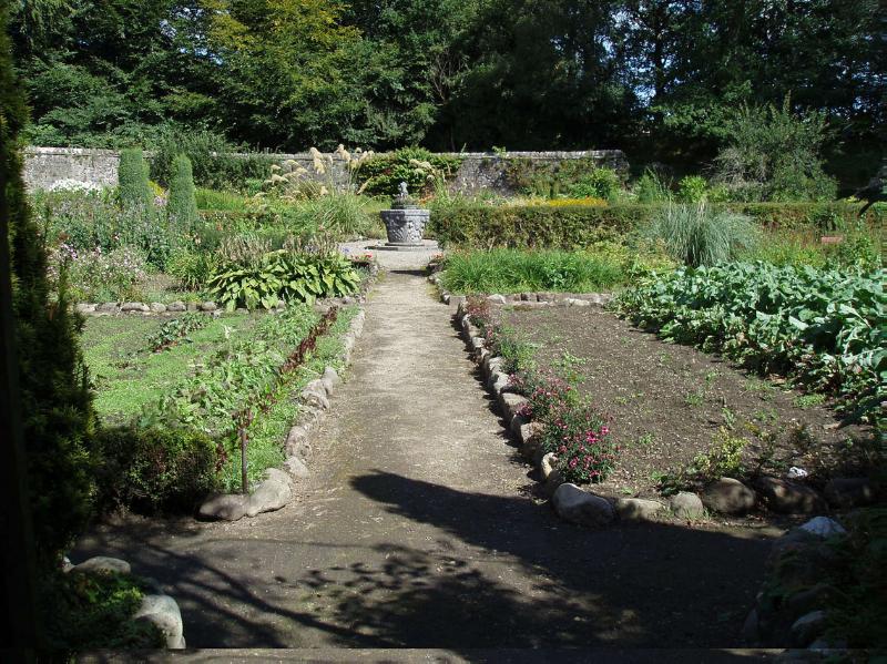 THE ROMAN CAMP