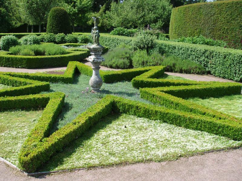 CAWDOR CASTLE