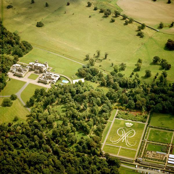 FLOORS CASTLE