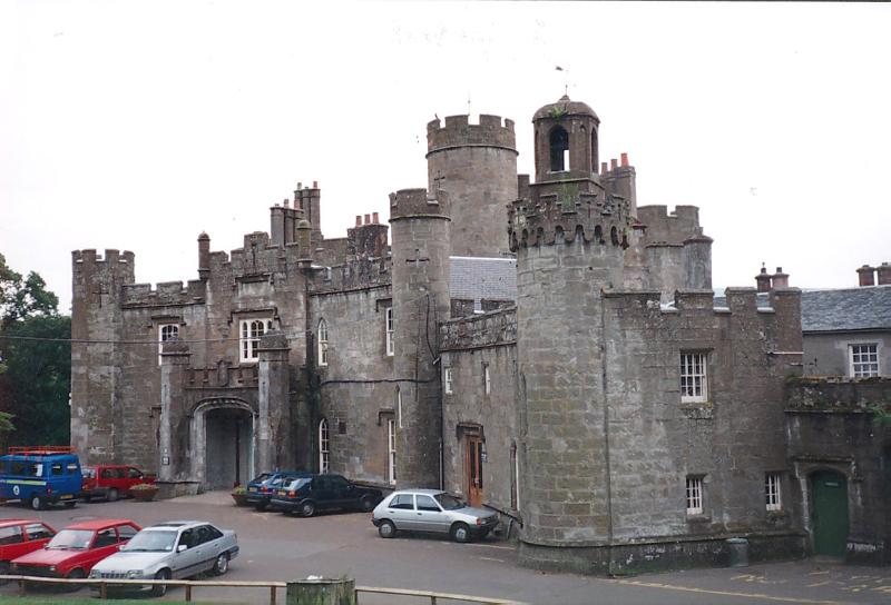 BALLOCH CASTLE