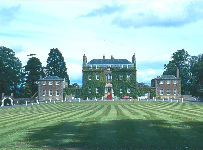 CULLODEN HOUSE
