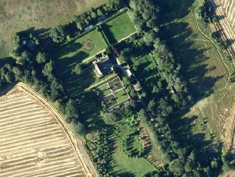 CRAIG HOUSE