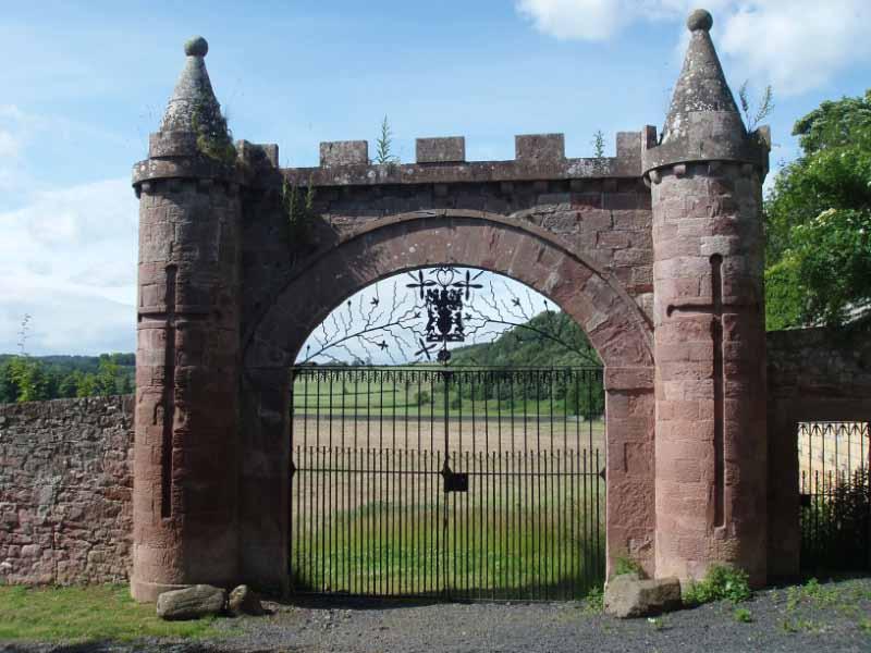 DRYBURGH ABBEY