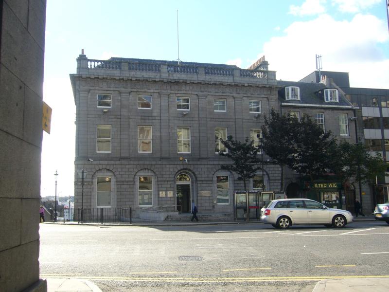 Aberdeen Sheriff Court Annex and High Court of Justiciary, principal elevation, looking south, during daytime with blue sky. 