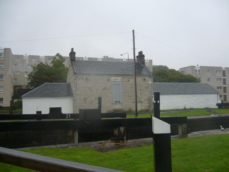The Whitehouse Inn, 1647 Maryhill Road, Glasgow, Forth and Clyde Canal, canal side elevation, looking northeast, during daytime on a cloudy day.