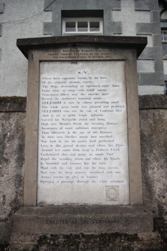 Text Plaque in boundary wall of 43-45 Clachnaharry Road, looking west. 