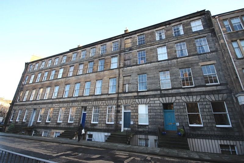 Northwest elevation, 70-88 Hamilton Place, Edinburgh, taken on clear day.