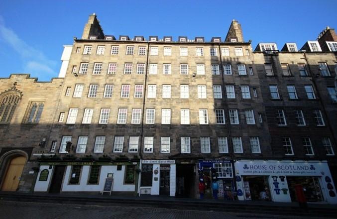 Southeast elevation, Milne’s Court, Including Edward Salveson Hall and Philip Heinman Hall, 513-521 (Odd Numbers) Lawnmarket, Edinburgh
