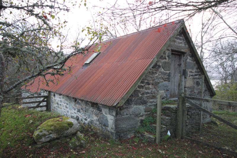 Outbuilding to south