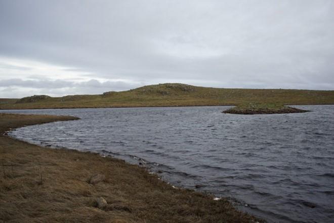 Dun, Eilean Loch Arnol looking east towards the crannog and submerged causeway