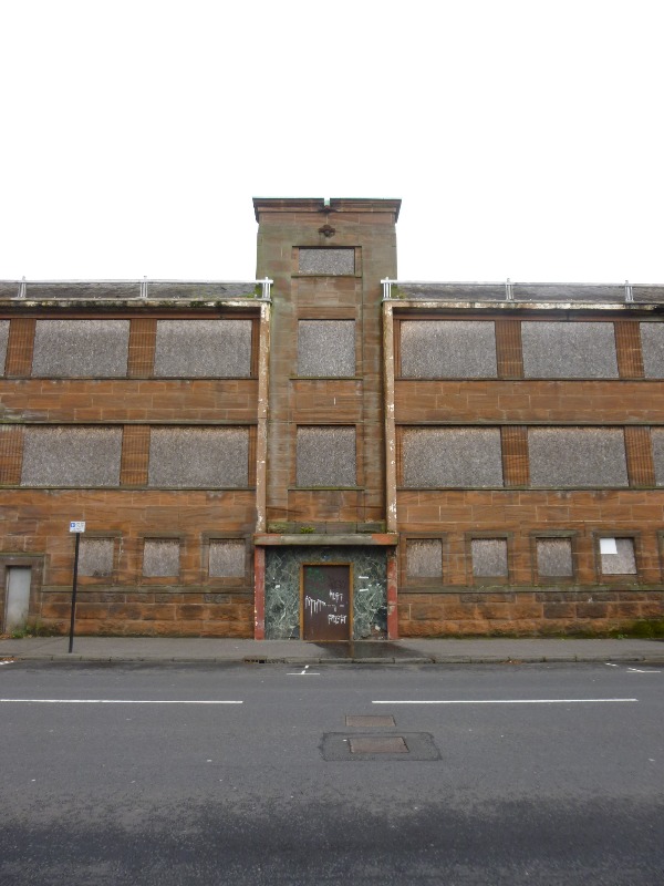Fairfield Annexe, tower detail to principal elevation, looking north from Govan Road, during daytime, on cloudy day.